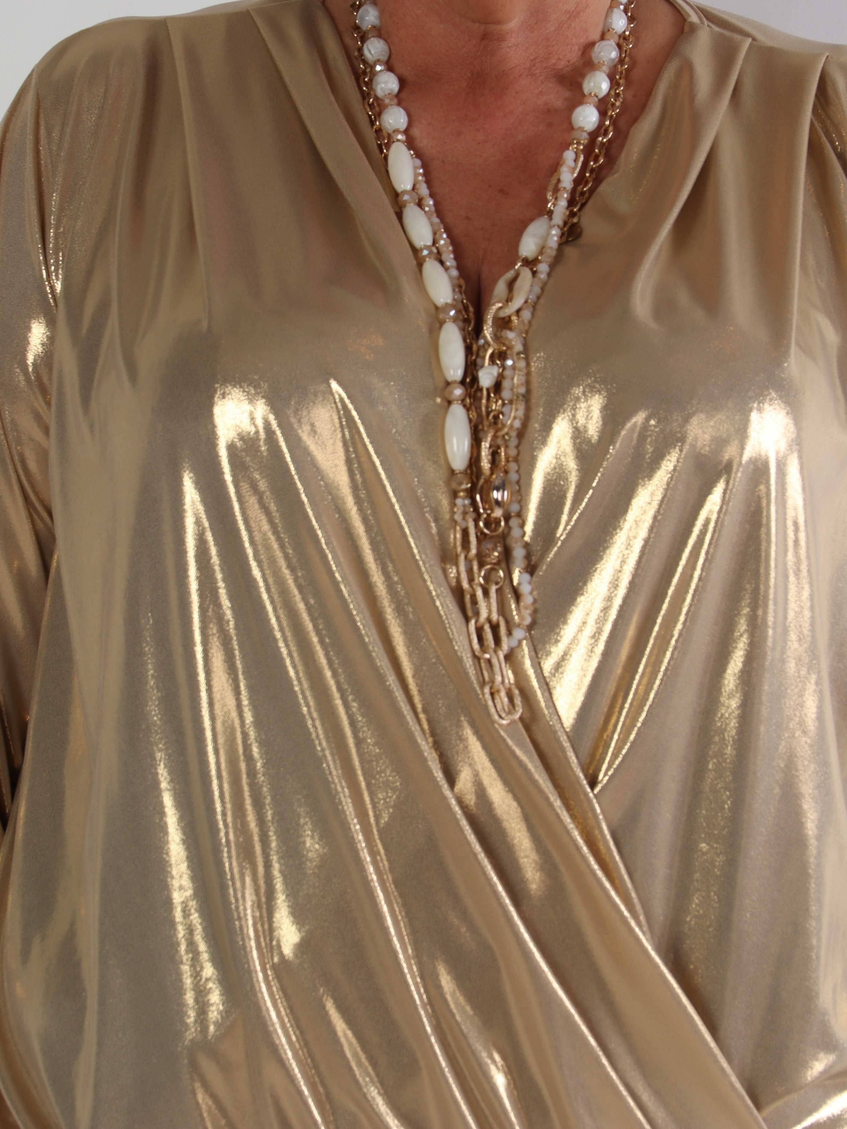 Rakel Shiny - Langærmet plus size bluse i skinnende stof